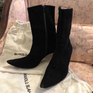 Size 6.5 Suede Black Manolo Blahnik mid - boots